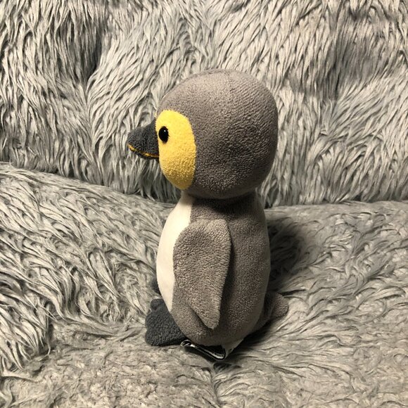 Kinder Ferrero Penguin Plush Soft Comforter Toy 7" Cute Cuddly - Picture 2 of 7